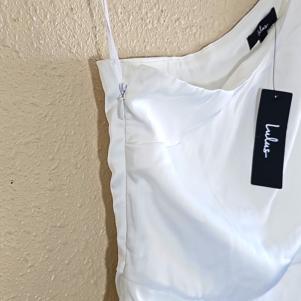 Lulu's Mini Dress. - Picture 2 of 6